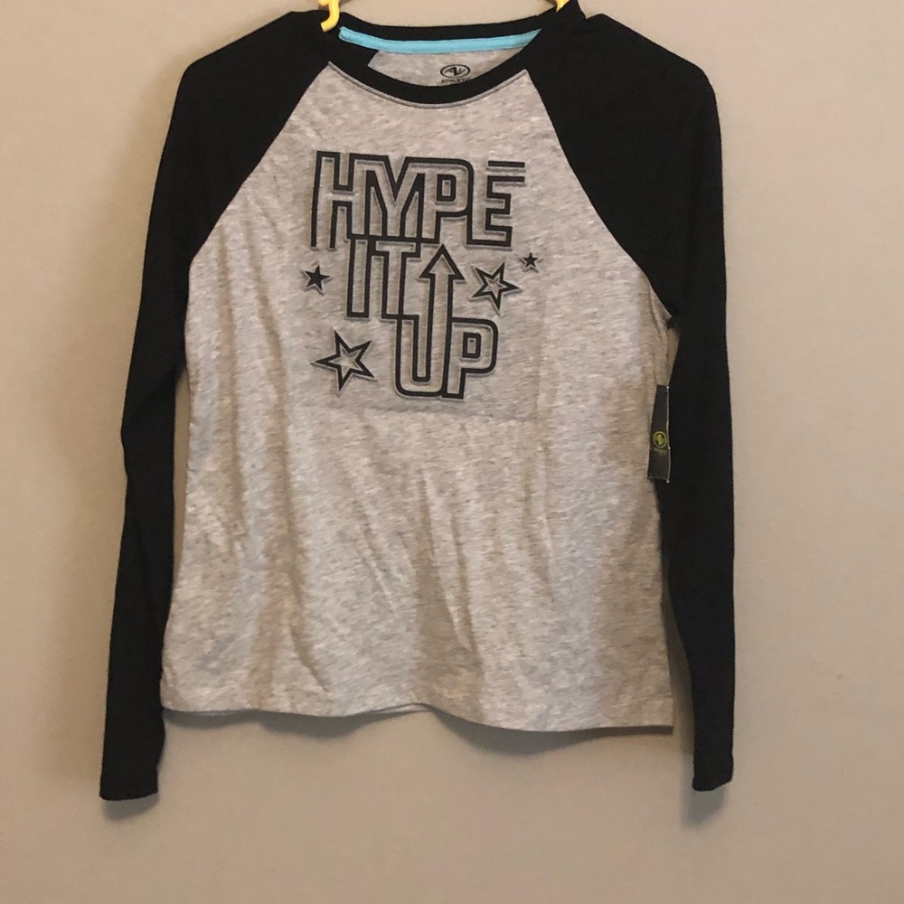 Girl’s long sleeve shirt